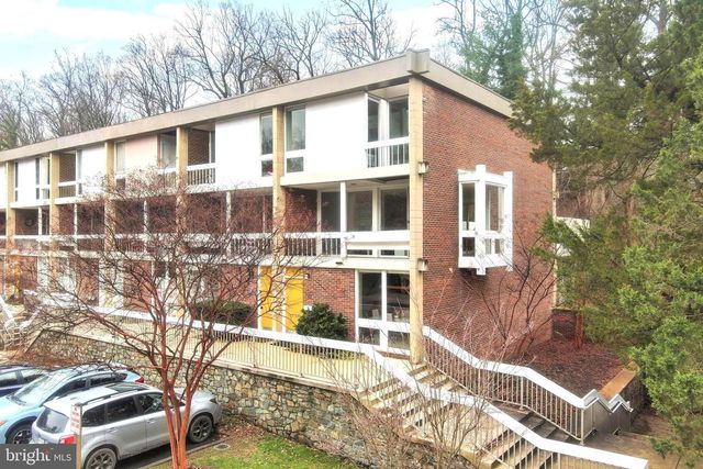 11587 MAPLE RIDGE RD, Reston, VA 20190