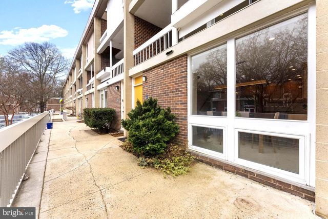 11587 MAPLE RIDGE RD, Reston, VA 20190