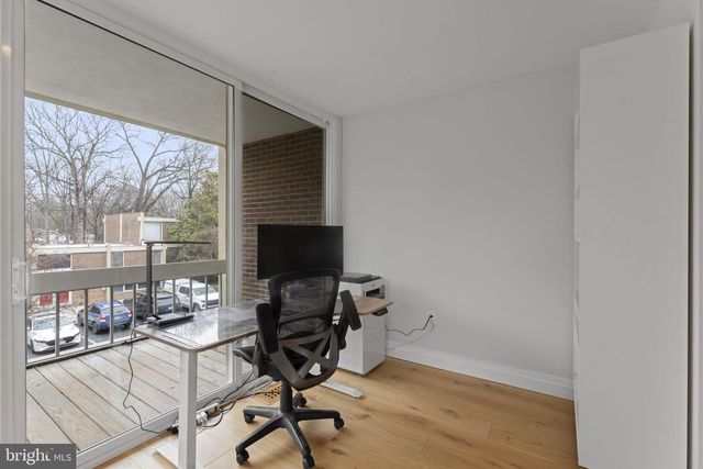 11587 MAPLE RIDGE RD, Reston, VA 20190