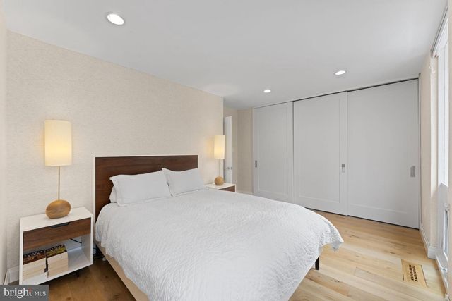 11587 MAPLE RIDGE RD, Reston, VA 20190