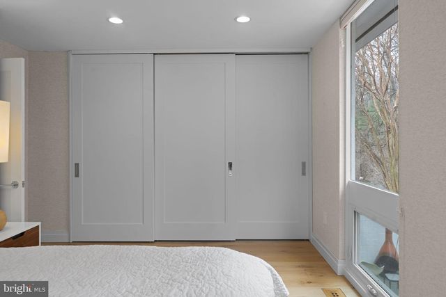 11587 MAPLE RIDGE RD, Reston, VA 20190