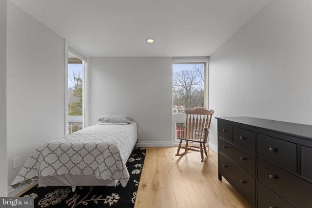 11587 MAPLE RIDGE RD, Reston, VA 20190