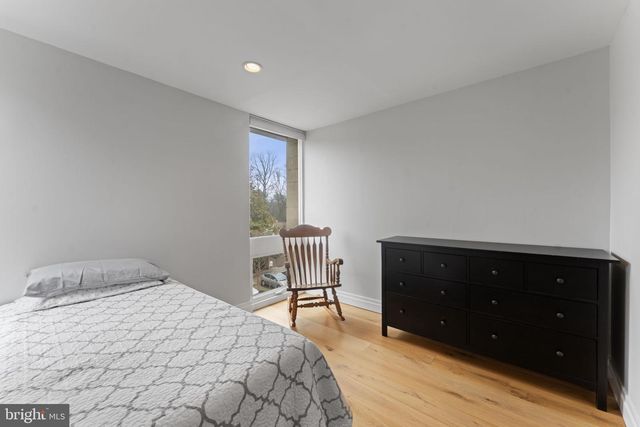 11587 MAPLE RIDGE RD, Reston, VA 20190