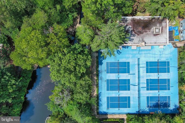 11587 MAPLE RIDGE RD, Reston, VA 20190