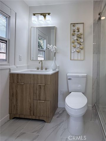 962 E Citrus Edge Street, Azusa, CA 91702