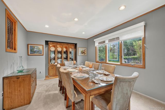 7 Spur Drive, Nanuet, NY 10954
