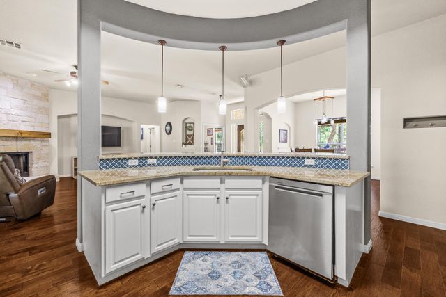 2721 County Road 258, Liberty Hill, TX 78642