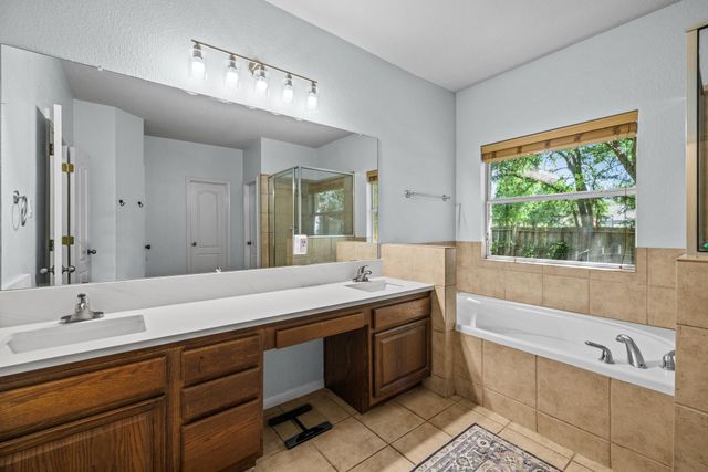 2721 County Road 258, Liberty Hill, TX 78642