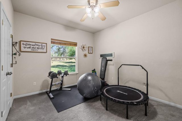 2721 County Road 258, Liberty Hill, TX 78642