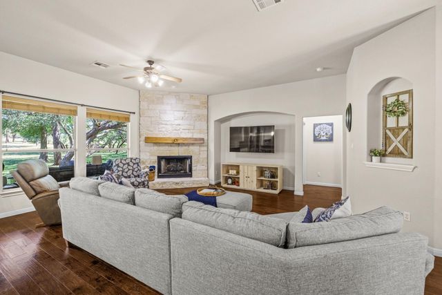 2721 County Road 258, Liberty Hill, TX 78642