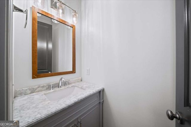 3130 Neal Court Court, Cumming, GA 30041