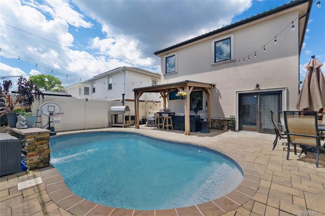 164-31 89th Street, Howard Beach, NY 11414