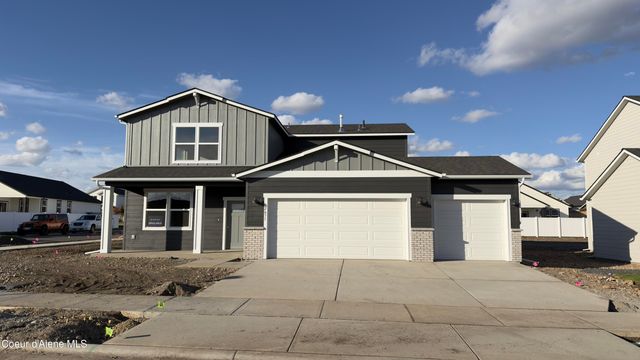 2631 N Andromeda St, Post Falls, ID 83854 property photo