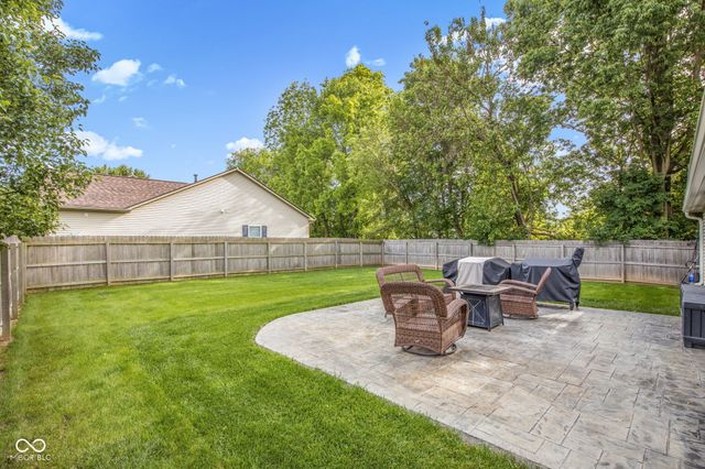 7055 Blue Ridge Drive, Noblesville, IN 46062
