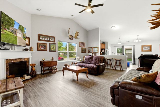 7055 Blue Ridge Drive, Noblesville, IN 46062