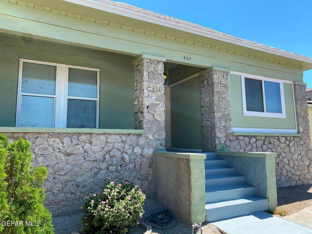 803 Upson Drive 1, El Paso, TX 79902