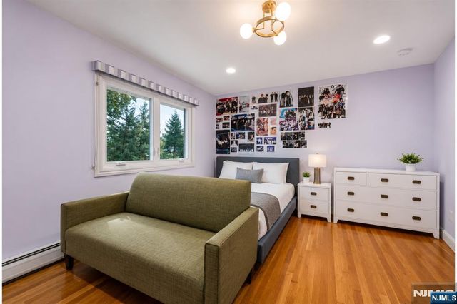 1152 Cumbermeade Road, Fort Lee, NJ 07024