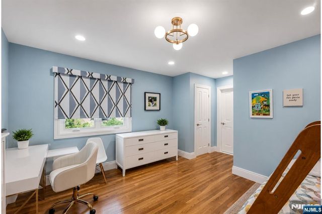 1152 Cumbermeade Road, Fort Lee, NJ 07024