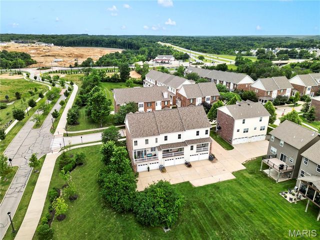 2514 S Larksong Drive, Grover, MO 63040