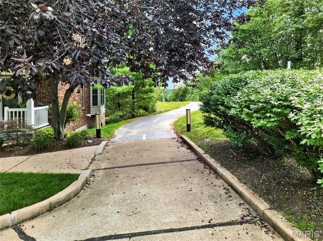 2514 S Larksong Drive, Grover, MO 63040