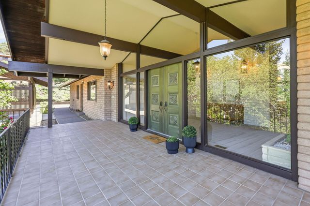 50 Mariposa Terrace, Medford, OR 97504