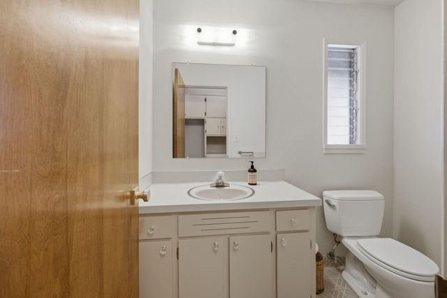 50 Mariposa Terrace, Medford, OR 97504