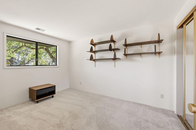 50 Mariposa Terrace, Medford, OR 97504