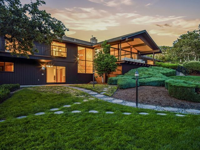50 Mariposa Terrace, Medford, OR 97504