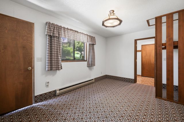 50 Mariposa Terrace, Medford, OR 97504