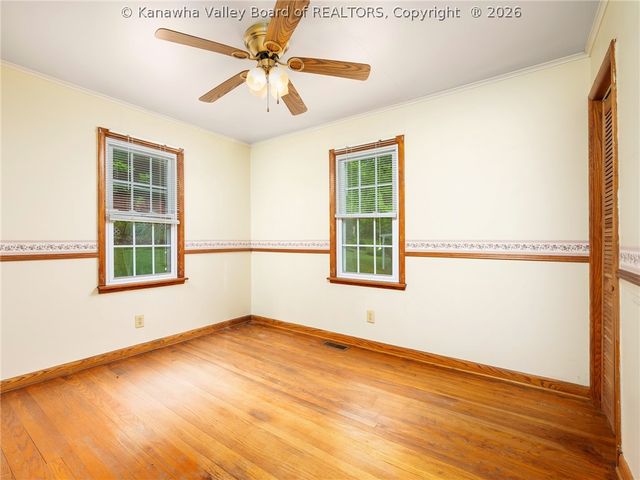 593 Garrison Avenue, Charleston, WV 25302