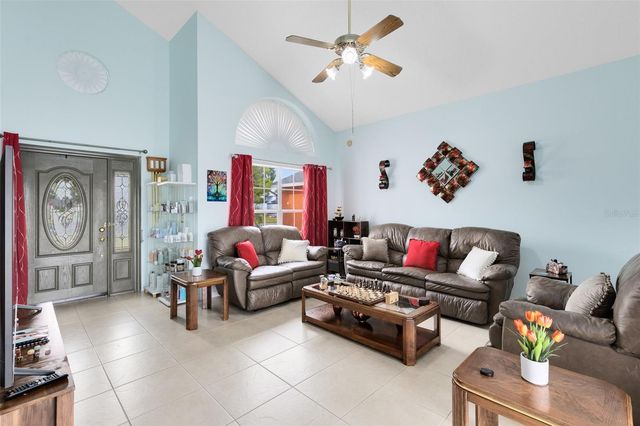 204 HIDDEN SPRINGS CIRCLE, Kissimmee, FL 34743