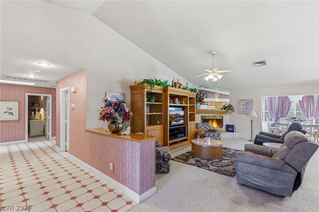 1611 Managua Drive, Las Vegas, NV 89123