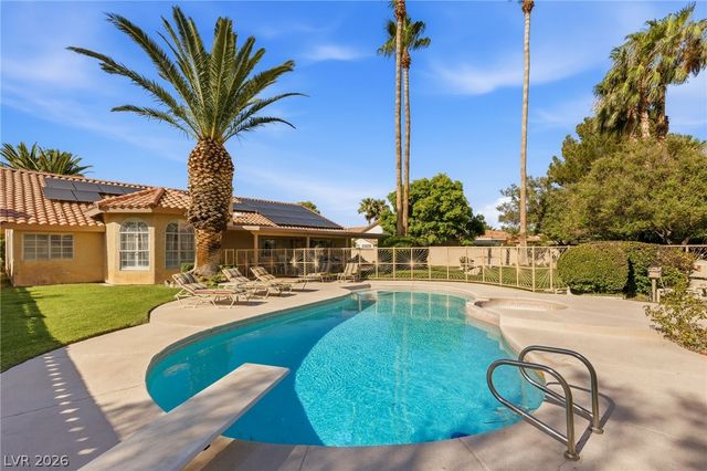 1611 Managua Drive, Las Vegas, NV 89123