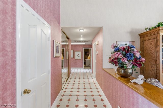 1611 Managua Drive, Las Vegas, NV 89123