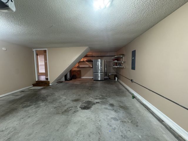 1872 Darlington Dr, Clarksville, TN 37042