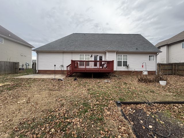 1872 Darlington Dr, Clarksville, TN 37042