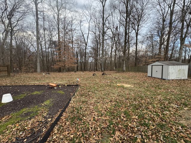 1872 Darlington Dr, Clarksville, TN 37042