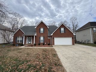 1872 Darlington Dr, Clarksville, TN 37042