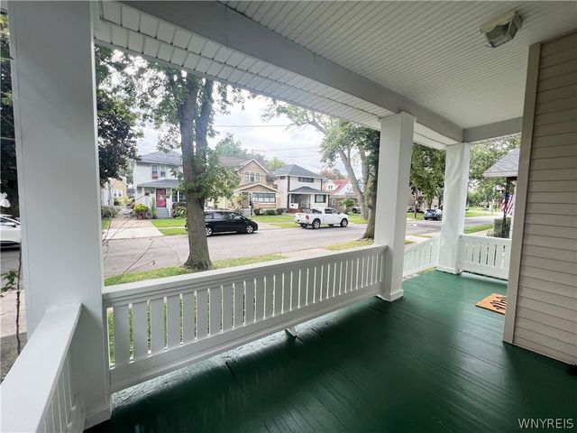 22 Edgewood Avenue, Buffalo, NY 14220