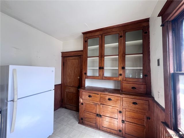 22 Edgewood Avenue, Buffalo, NY 14220