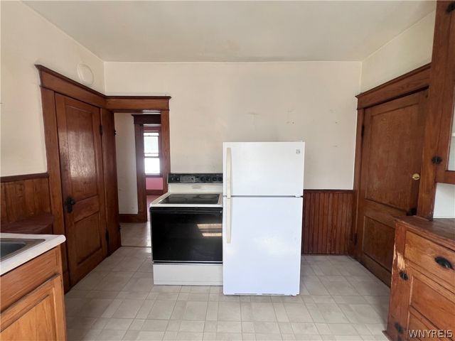 22 Edgewood Avenue, Buffalo, NY 14220