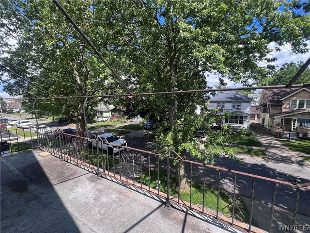 22 Edgewood Avenue, Buffalo, NY 14220