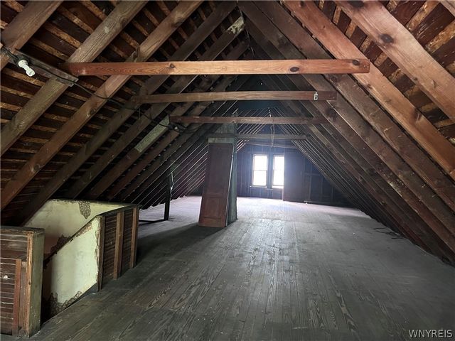 22 Edgewood Avenue, Buffalo, NY 14220
