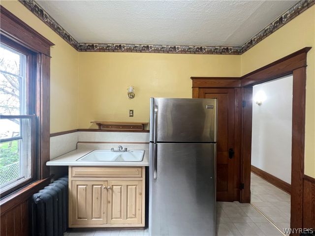 22 Edgewood Avenue, Buffalo, NY 14220