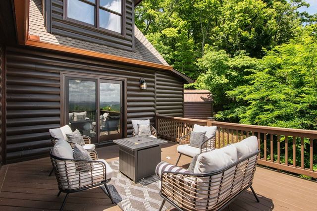 231 Sunrock Mountain Trail, Blue Ridge, GA 30513