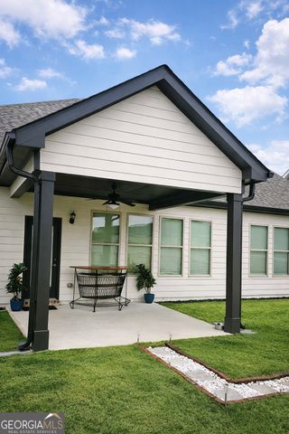 140 Applewood Way, Homer, GA 30547