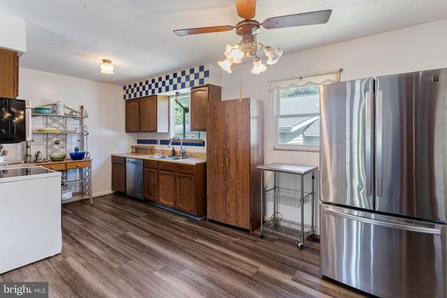 4820 SHERWOOD AVE, Chesapeake Beach, MD 20732