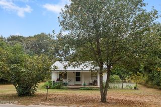 5446 Brown Street, Graceville, FL 32440