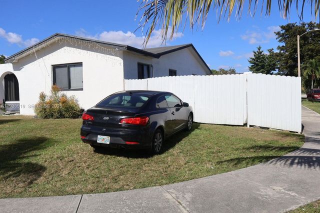 10801 SW 171st St, Miami, FL 33157