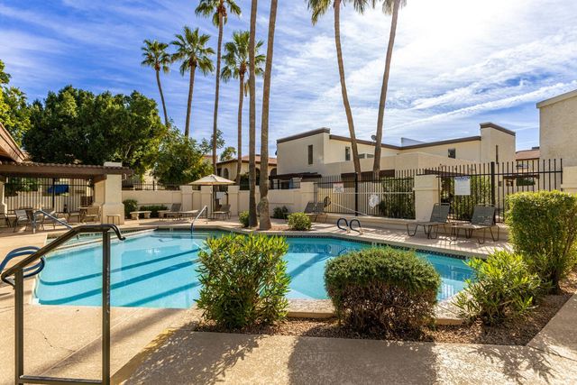 5002 E Siesta Drive Unit 1, Phoenix, AZ 85044